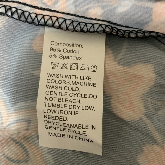 Toddler Denim Floral Print Dress - Picture 4 of 4